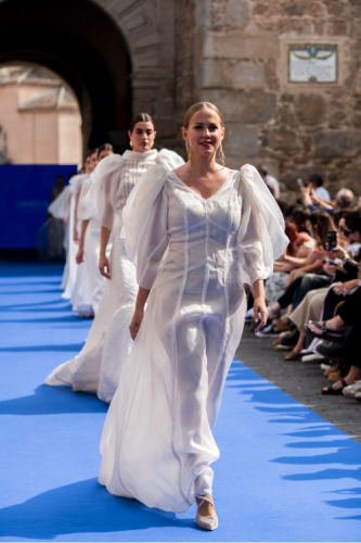 VESTIDO DE NOVIA HADAR