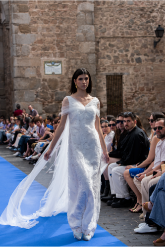 VESTIDO DE NOVIA PLEIONE