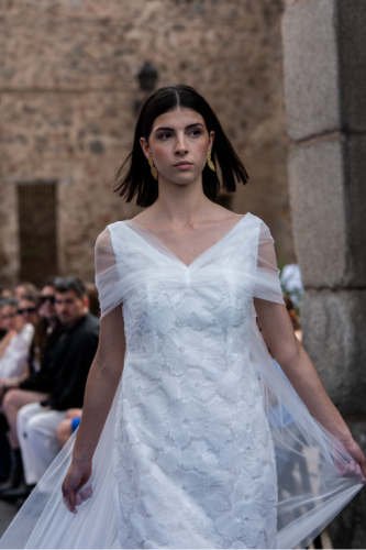 VESTIDO DE NOVIA PLEIONE